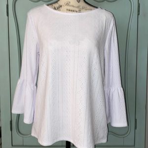 White 3/4 flutter sleeve top